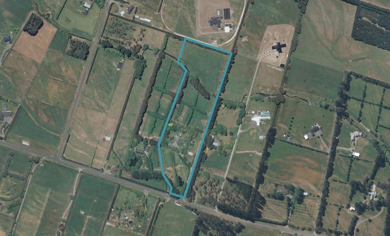 104 Bells Road, Christchurch - Carousel 1