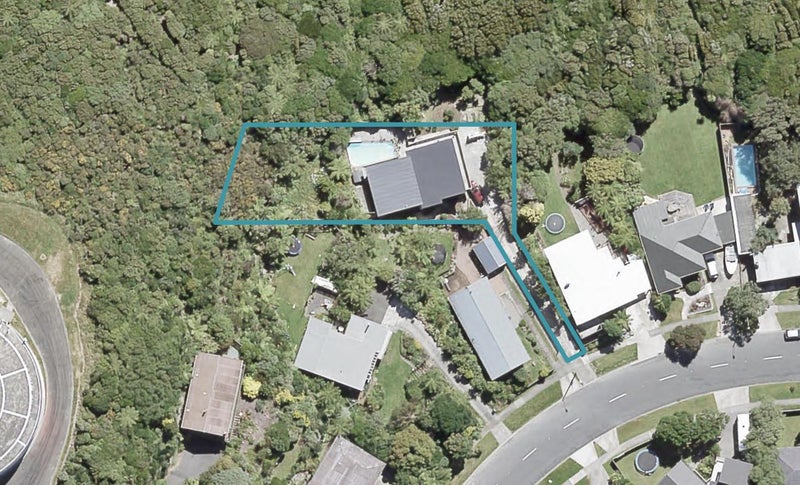 297 Dowse Drive, Maungaraki, Lower Hutt - Carousel 1