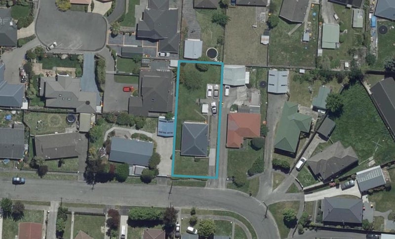 32 Ealing Street, Redwood, Christchurch - Carousel 1