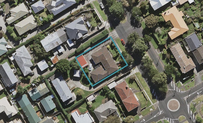 2/62 Moana Avenue, Onehunga, Auckland - Carousel 1