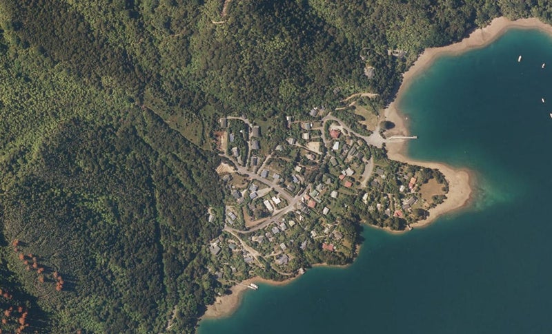4 Worlds End Road, TENNYSON INLET - Carousel 1