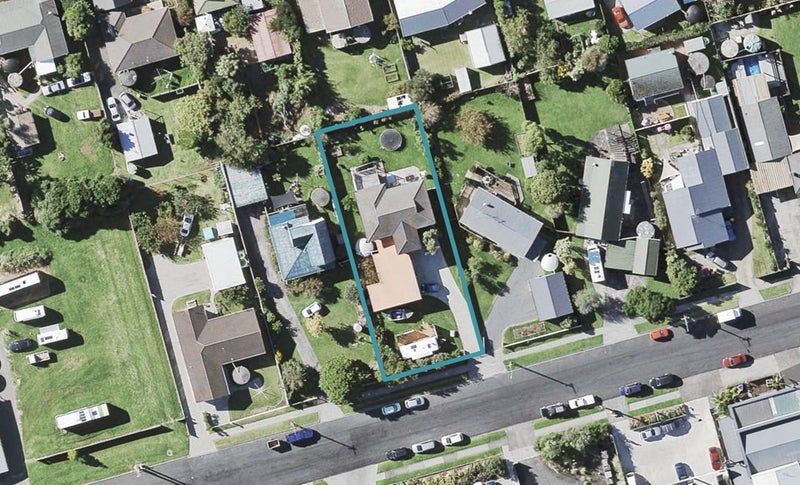 54 Third View Avenue, Beachlands, Auckland - Carousel 1