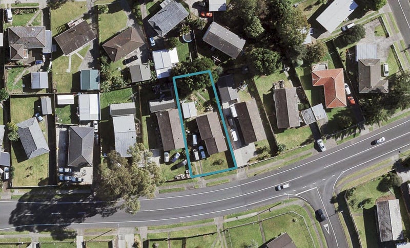 127 Mahia Road, Wattle Downs, Auckland - Carousel 1