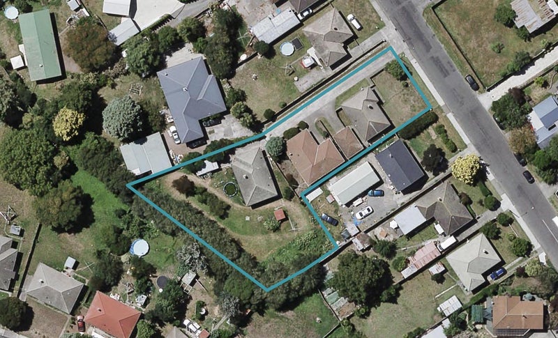 723 Collinge Road, MAYFAIR, HASTINGS - Carousel 1
