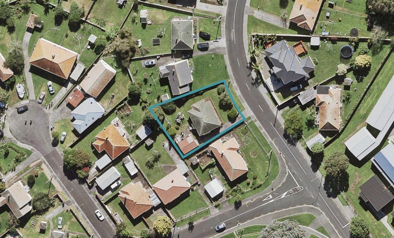 15 Potter Avenue, Wesley, Auckland - Carousel 1