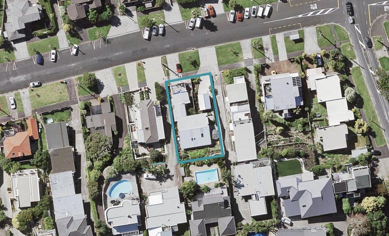 1/15 Nihill Crescent, Mission Bay, Auckland - Carousel 1