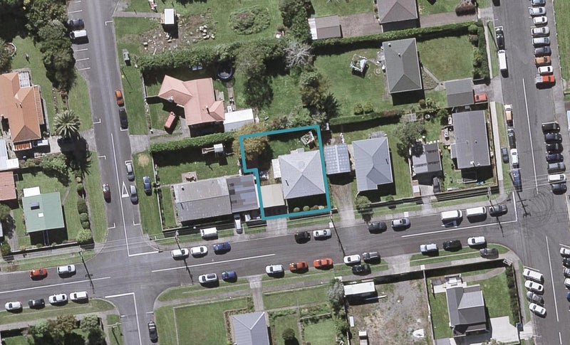 232/2A Carrington Street, Inglewood, Inglewood - Carousel 1