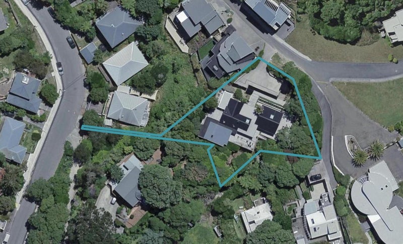 12 Rangiora Avenue, Kaiwharawhara, Wellington - Carousel 1