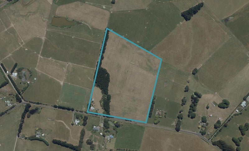 814 Mangaone Road, Halcombe, Feilding - Carousel 1