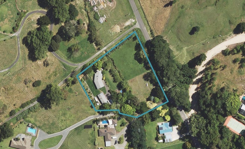 253 Valley Road, Mangapapa, Gisborne - Carousel 1