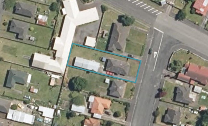 24 Claudius Street, Dannevirke - Carousel 1