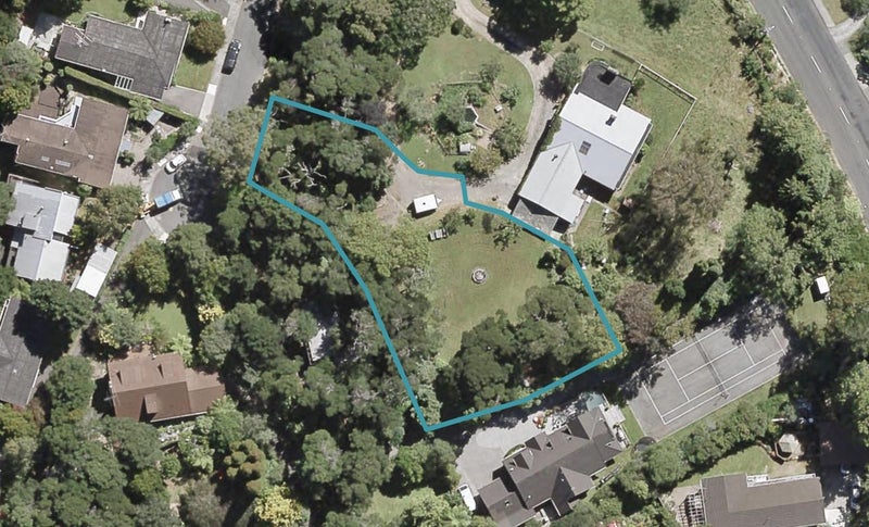 7 Freemans Way, Pinehaven, Upper Hutt - Carousel 1