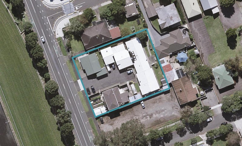 123 Coronation Avenue, Welbourn, New Plymouth - Carousel 1