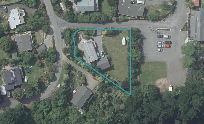 2 Cholmondeley Lane, Governors Bay, Lyttelton - Carousel 1