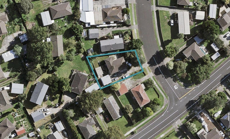 4 Limond Street, Randwick Park, Auckland - Carousel 1