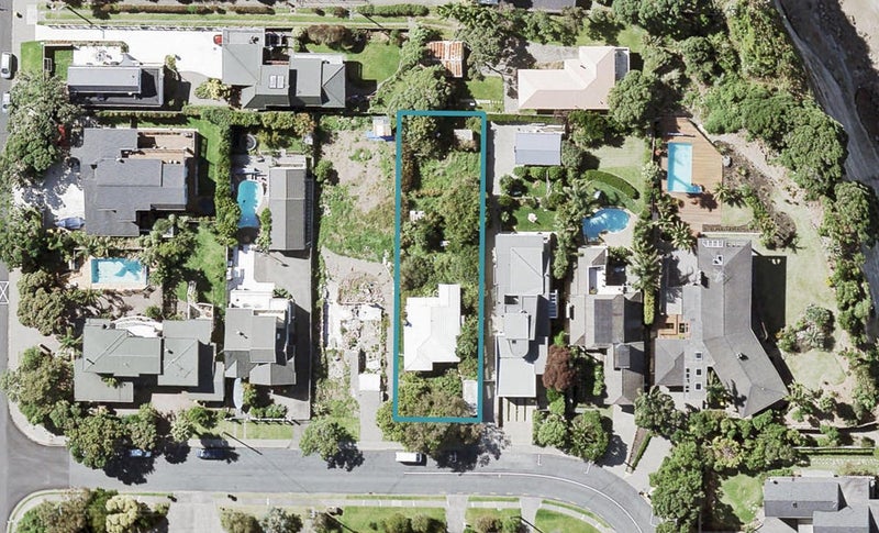 143 Churchill Road, Rothesay Bay, Auckland - Carousel 1