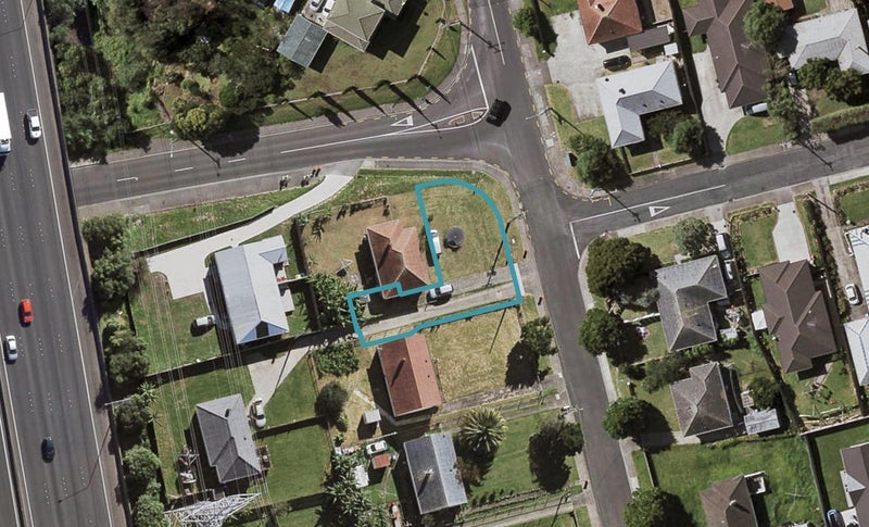 82D Frank Grey Place, Otahuhu, Auckland - Carousel 1