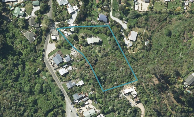 15 Haile Lane, Pohara, Takaka - Carousel 1