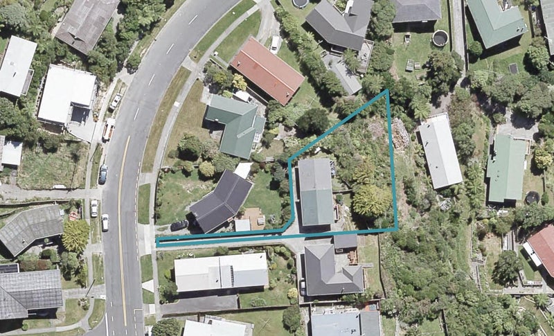 2/280 Dowse Drive, Maungaraki, Lower Hutt - Carousel 1