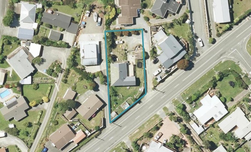 241 Waikawa Road, Waikawa, Picton - Carousel 1