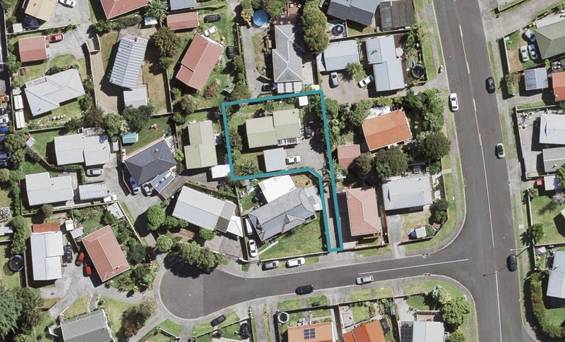 3 Ireland Place, Ranui, Auckland - Carousel 1