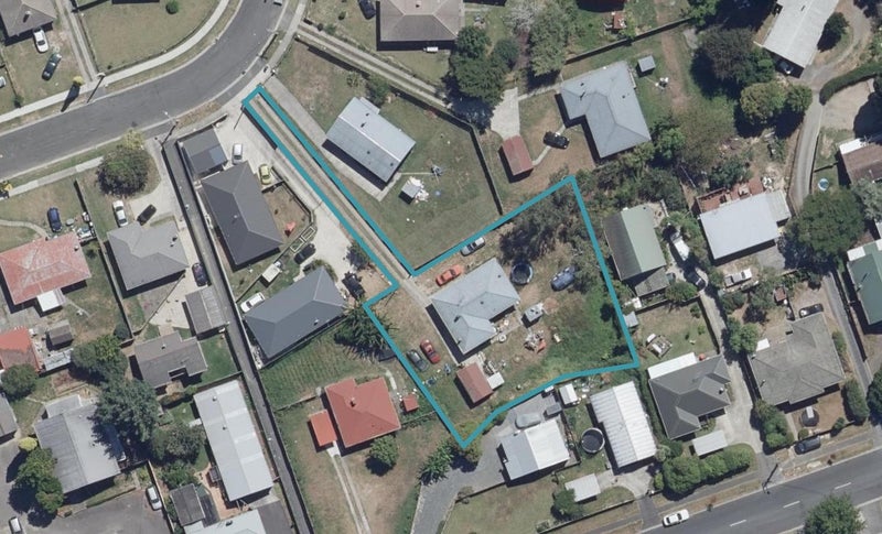 20 Eliot Street, Enderley, Hamilton - Carousel 1