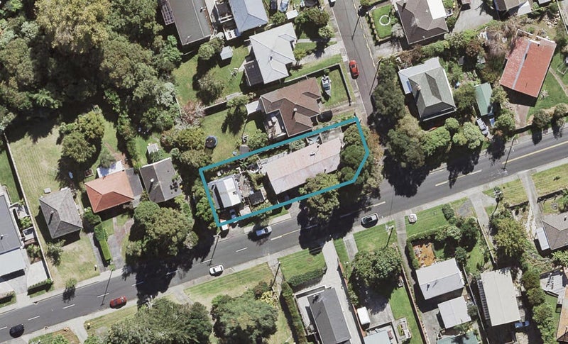 13 Fuchsia Place, Birkdale, Auckland - Carousel 1