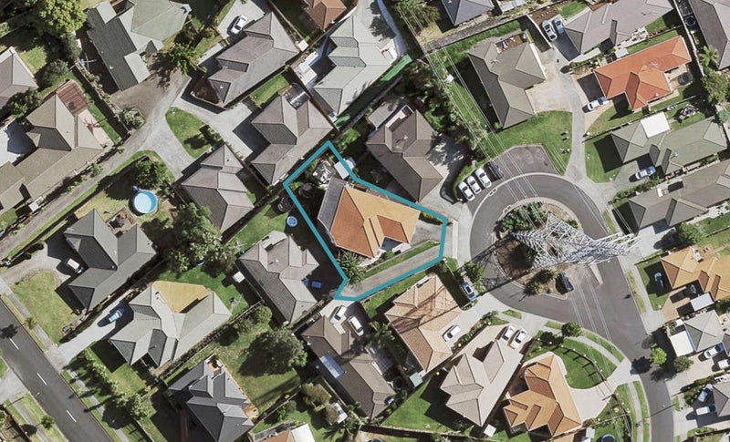 16 Frederick Reece Drive, The Gardens, Auckland - Carousel 1