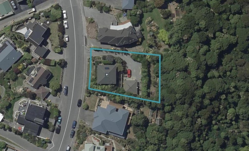 105 Ravensdale Rise, Westmorland, Christchurch - Carousel 1