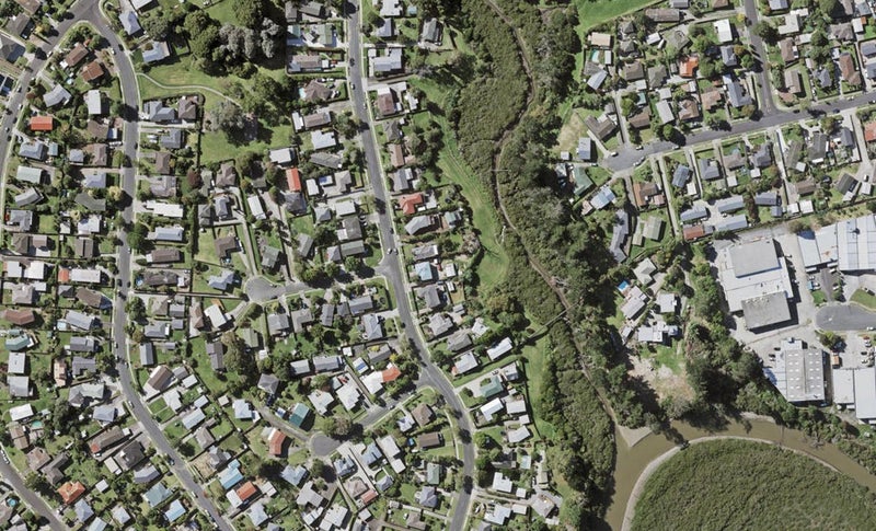 76A Ennis Avenue, Pakuranga Heights, Auckland - Carousel 1