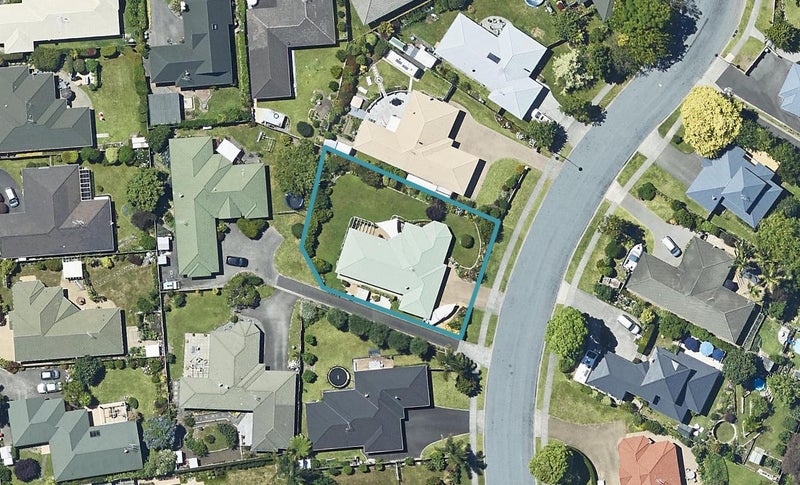 38 St Andrews Drive, Bethlehem, Tauranga - Carousel 1
