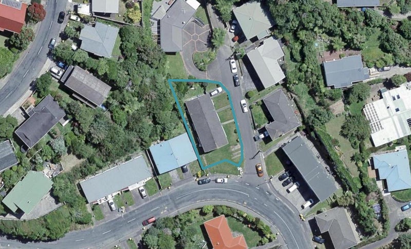 2/14 Thurleigh Grove, Karori, Wellington - Carousel 1