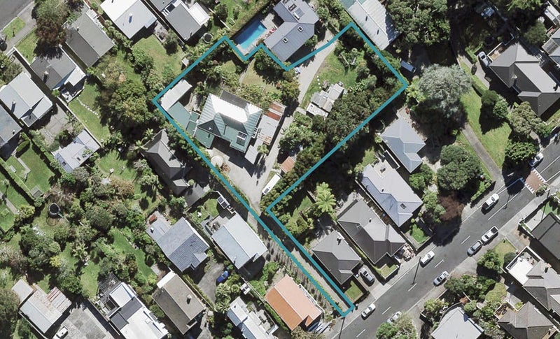 17A Larchwood Avenue, Westmere, Auckland - Carousel 1