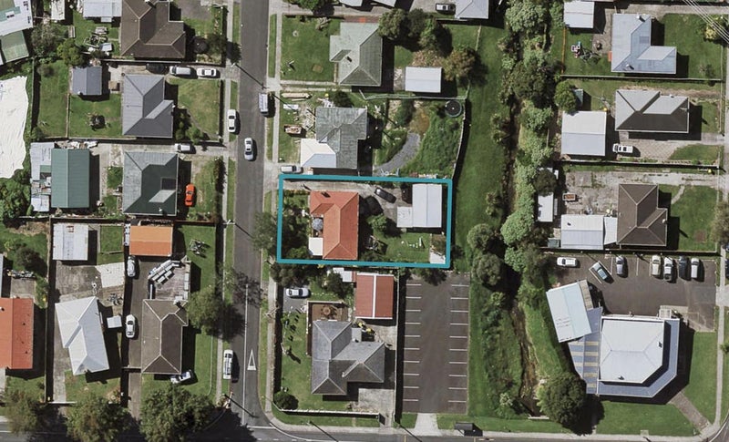 3 Emerson Road, Clover Park, Auckland - Carousel 1