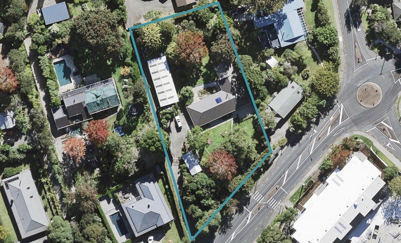 50 Greenhithe Road, Greenhithe, Auckland - Carousel 1