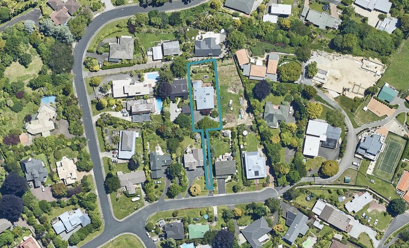 8 Vista Place, Kawaha Point, Rotorua - Carousel 1