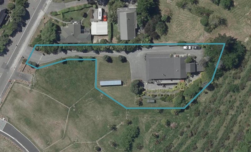 24 Bridle Path Road, Heathcote Valley, Christchurch - Carousel 1
