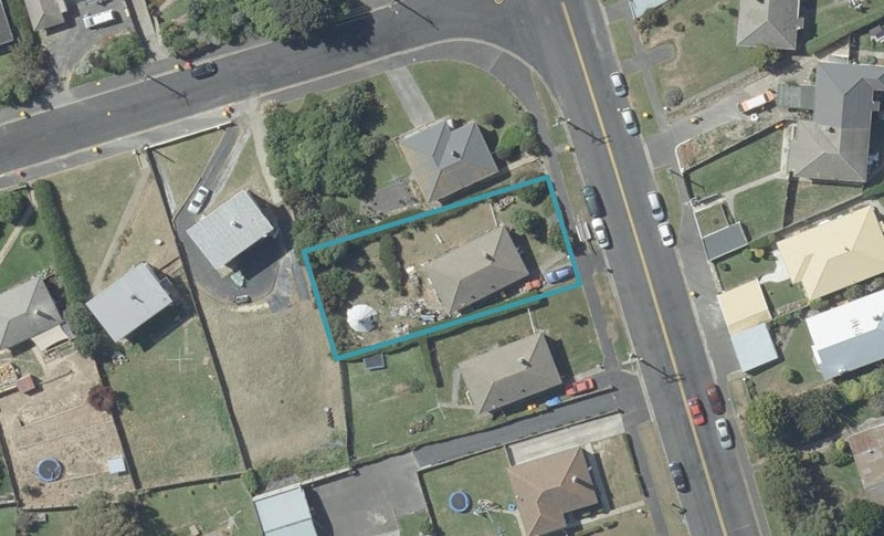 76 Riselaw Road, Calton Hill, Dunedin - Carousel 1