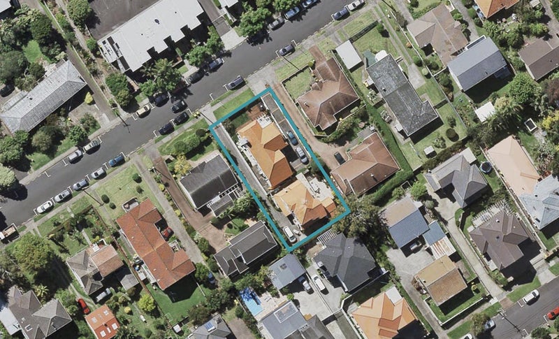 2/34 Byron Avenue, Takapuna, Auckland - Carousel 1