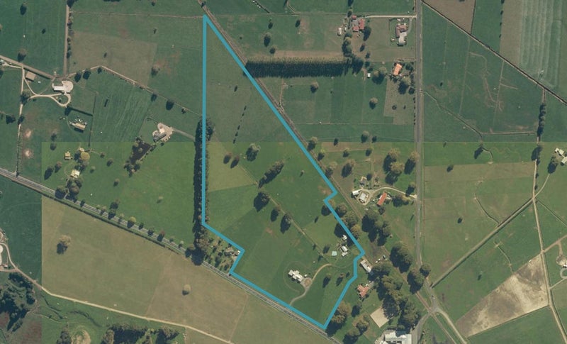 212 Bruntwood Road, Pukemoremore, Cambridge - Carousel 1