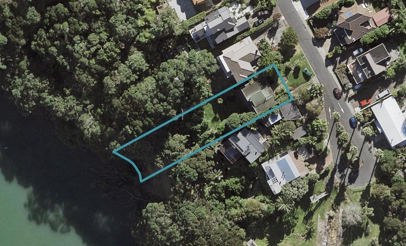 8 Tizard Road, Birkenhead, Auckland - Carousel 1