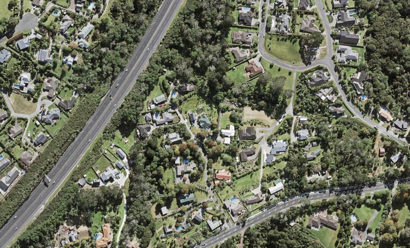 92A Upper Harbour Drive, Greenhithe, Auckland - Carousel 1