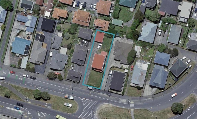 141 Rongotai Road, Kilbirnie, Wellington - Carousel 1