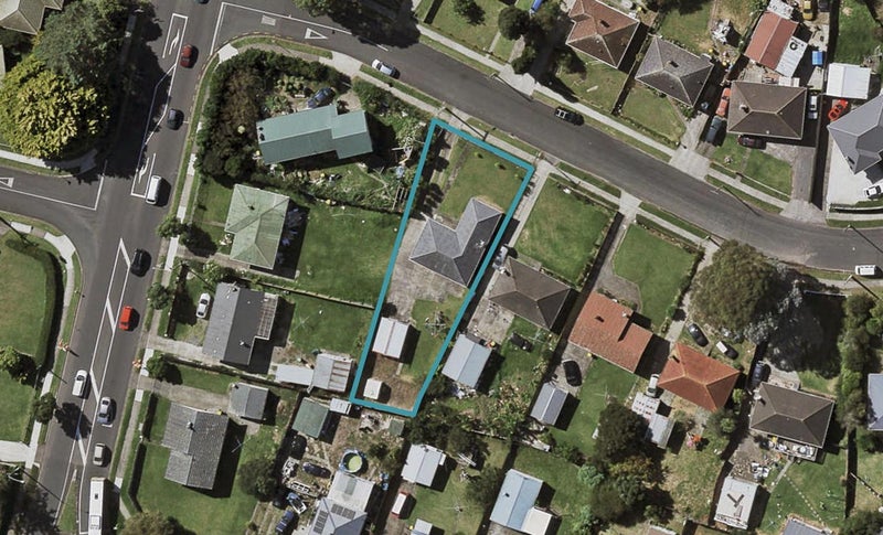 58 Awatere Street, Clover Park, Auckland - Carousel 1