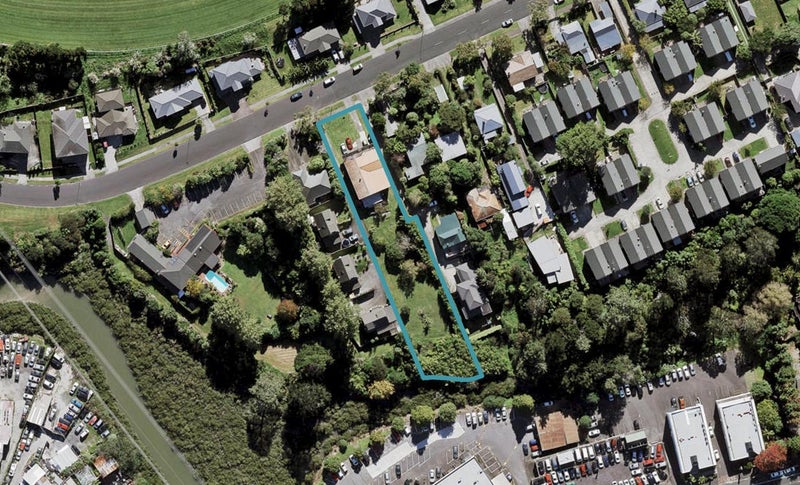 72 Wingate Street, Avondale, Auckland - Carousel 1
