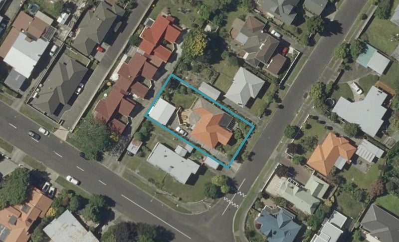 10 Moana Street, Hokowhitu, Palmerston North - Carousel 1