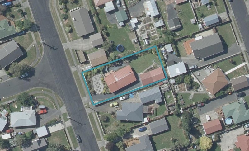 62 Viscount Road, Waldronville, Dunedin - Carousel 1