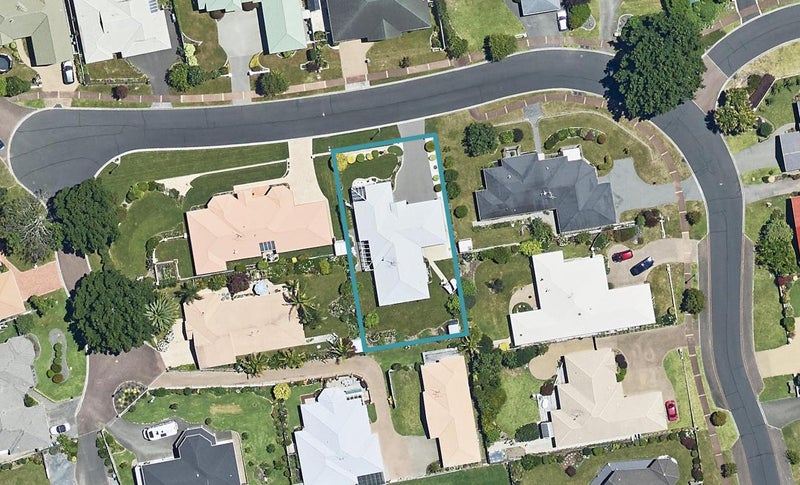 23 Huntington Drive, Bethlehem, Tauranga - Carousel 1
