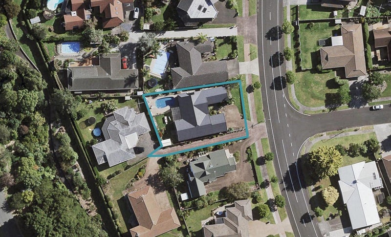 40 Charles Prevost Drive, The Gardens, Auckland - Carousel 1