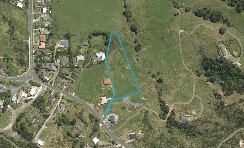 2125 Whangarei Heads Road, Whangārei Heads - Carousel 1
